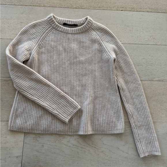 Jenni Kayne NWOT
Fisherman Cashmere Crewneck Sweater Oatmeal Size S - Picture 7 of 11